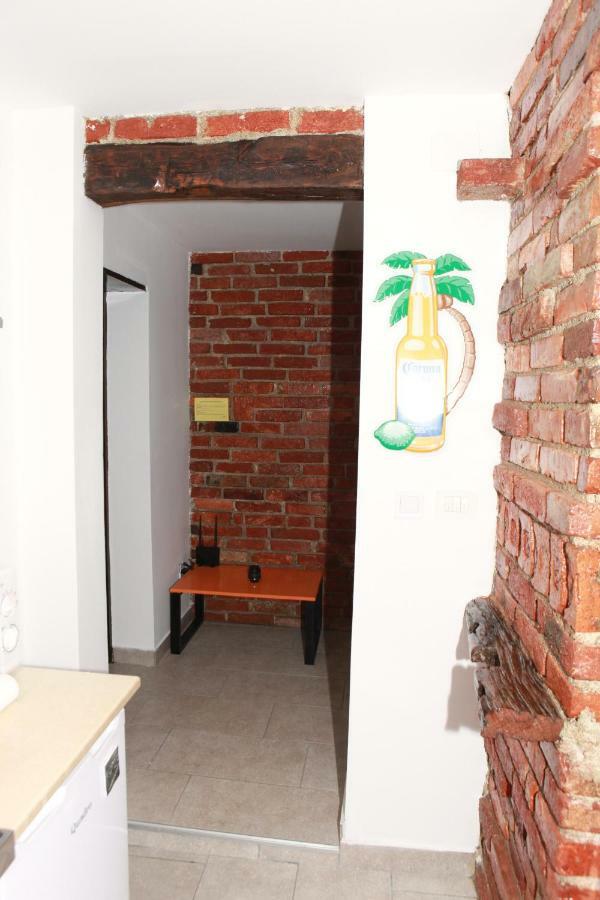 Apartman Kupa คาร์โลวัตส์ ภายนอก รูปภาพ